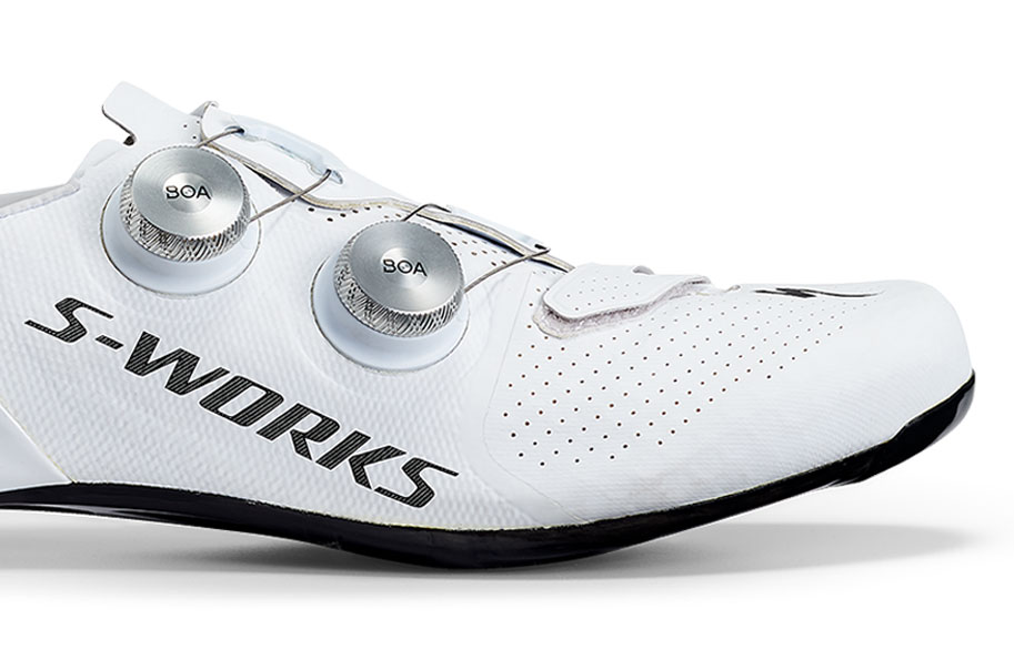 cycling shoes with boa lacing system