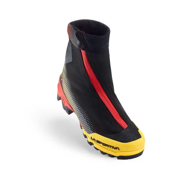 La Sportiva Aequilibrium Top GTX mountaineering boots