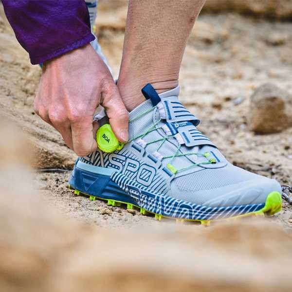La sportiva best sale women