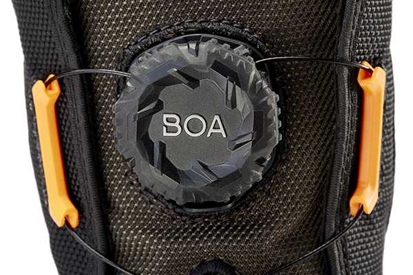 ビリヤード How ragat The Intrepid Sport | Hyper Lime | Ralph Christian Watches