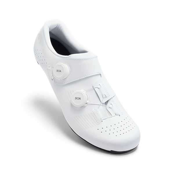 Adidas Vueltano White
